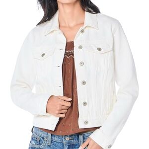 Lucky Brand | ☘️ Tomboy Denim Jacket in Clean White